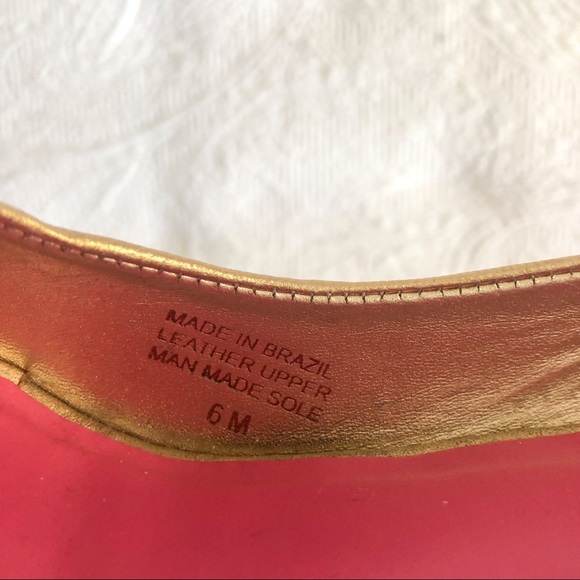 Lilly Pulitzer Resort Chic Wedge in Gold size 6 - Picture 9 of 9